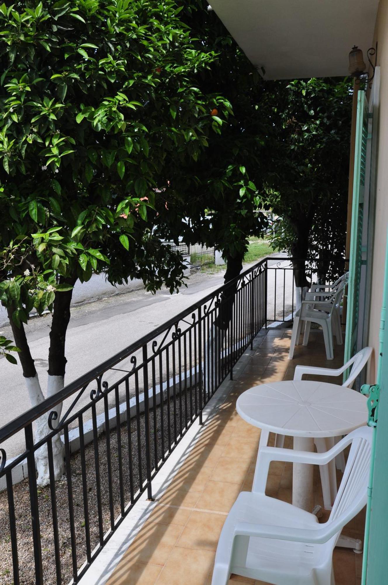 Paraskevi Apartments Ипсос Экстерьер фото
